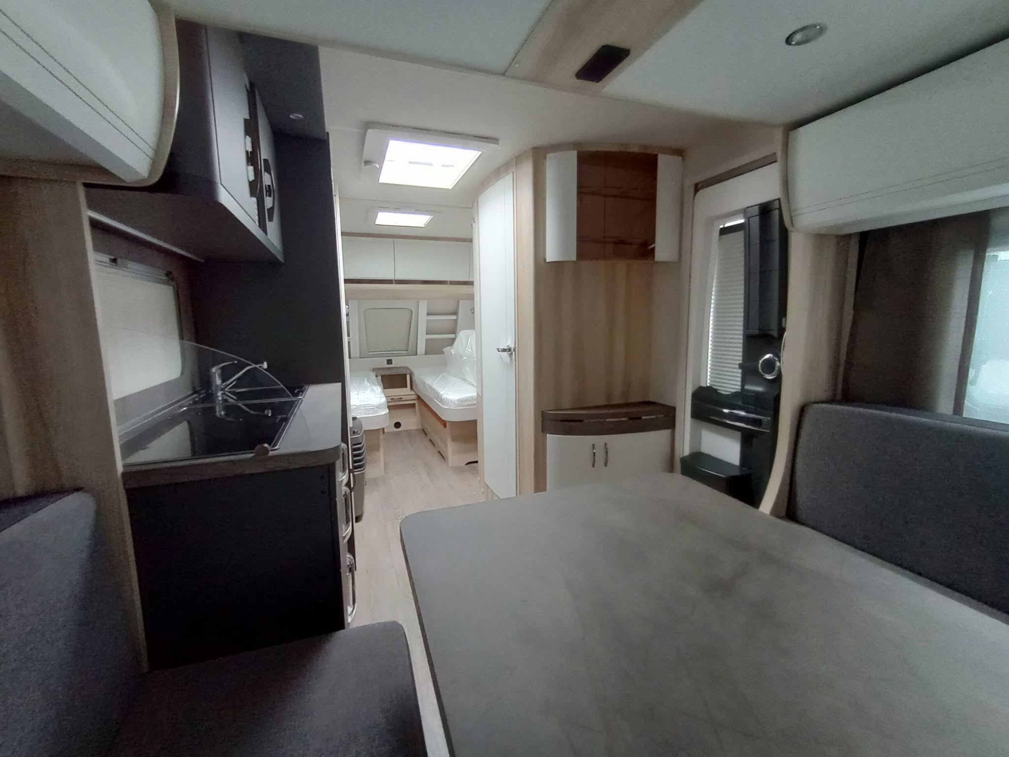 HOBBY - De Luxe 515 UHL