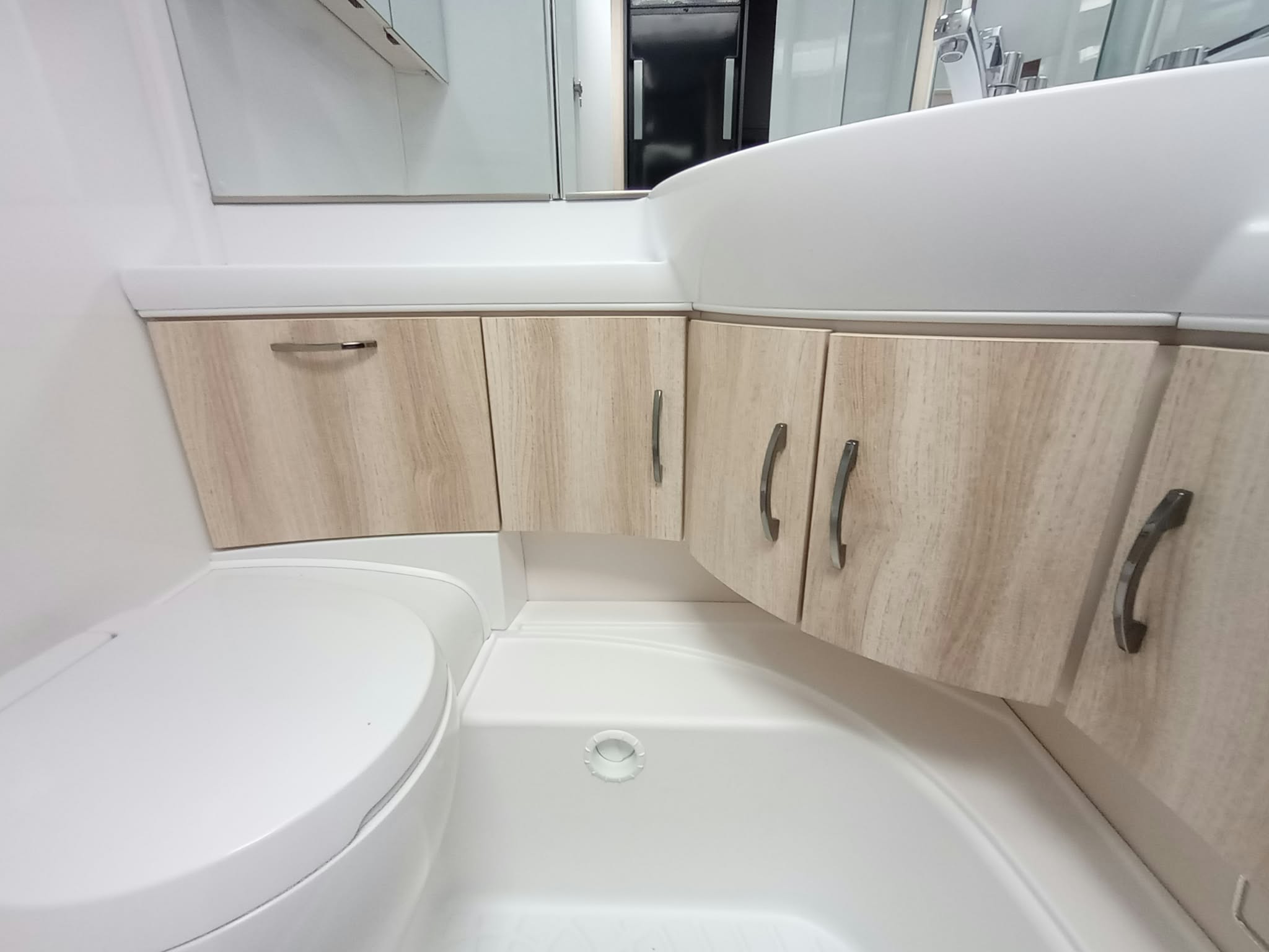 HOBBY - De Luxe 515 UHL