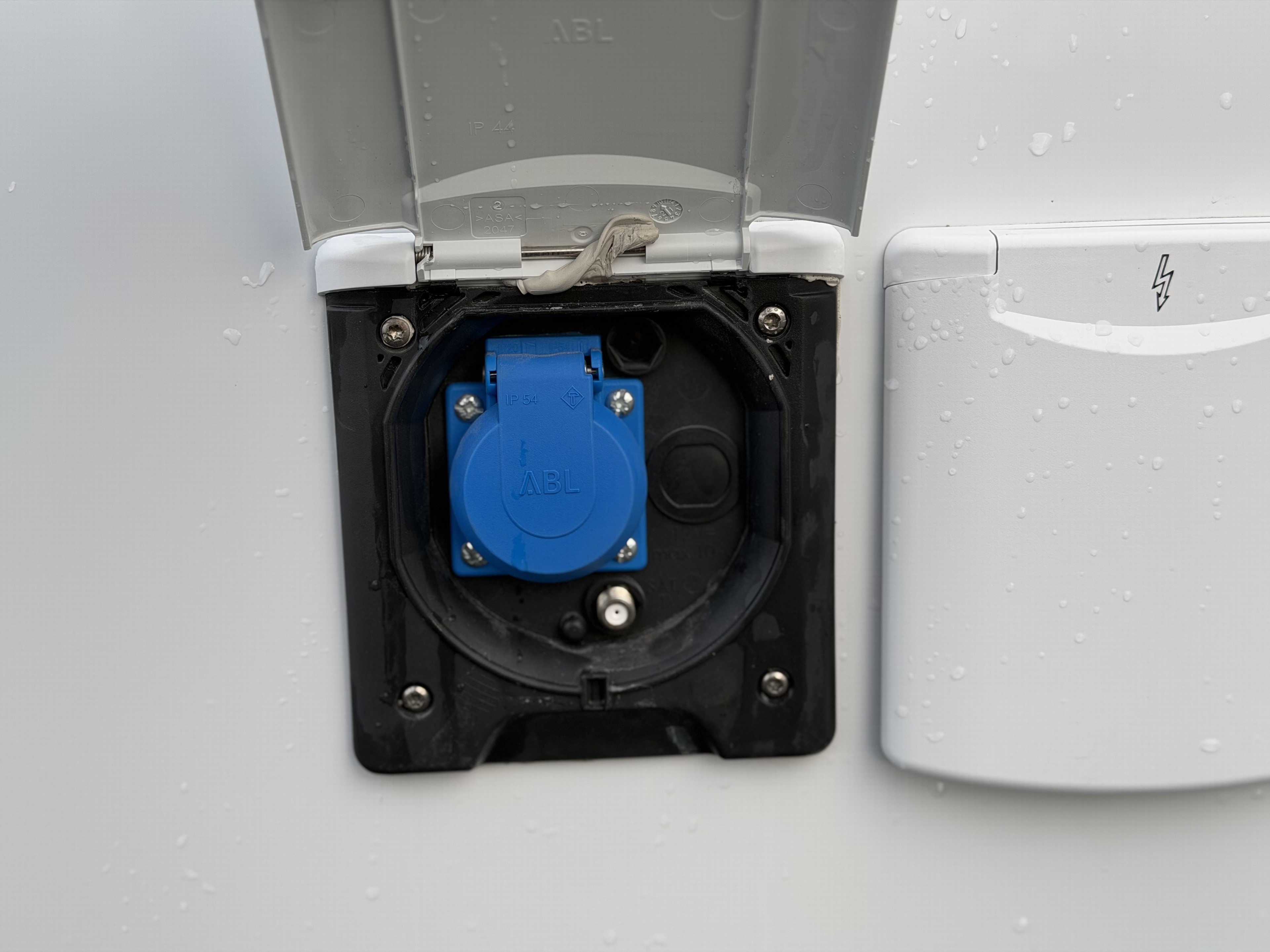 KNAUS - SPORT 450 FU Silver Selection