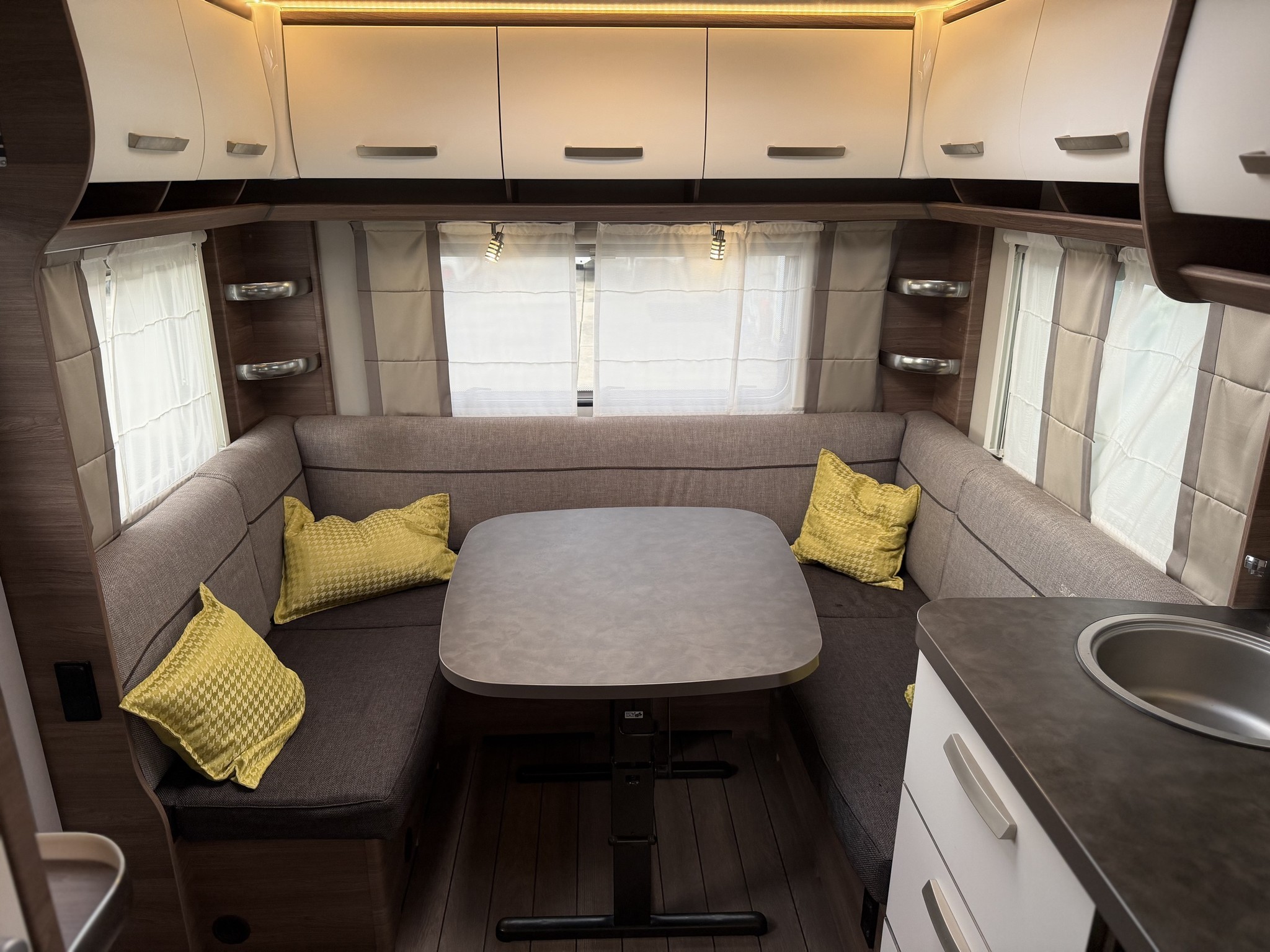 KNAUS - SPORT 450 FU Silver Selection