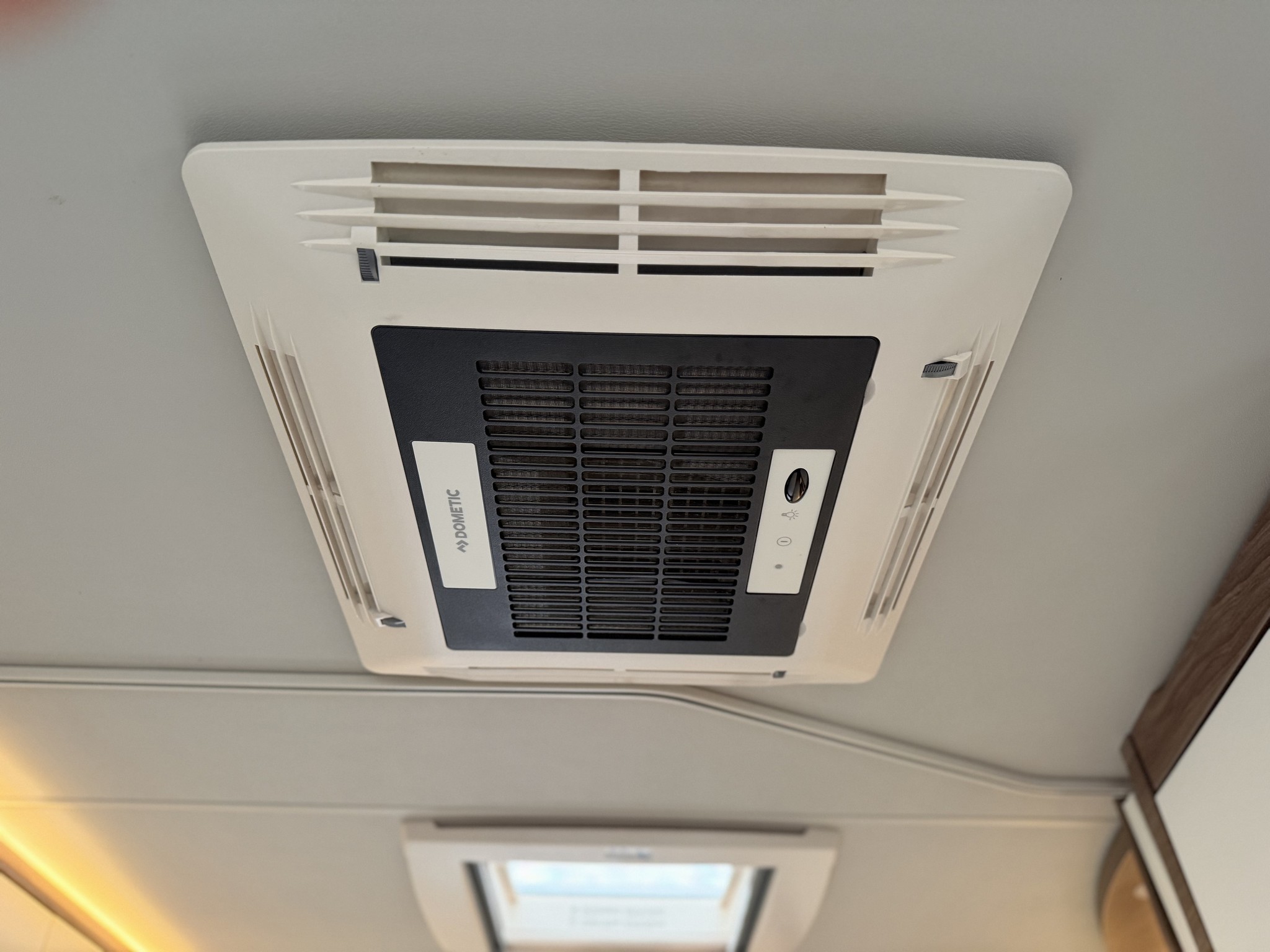 KNAUS - SPORT 450 FU Silver Selection