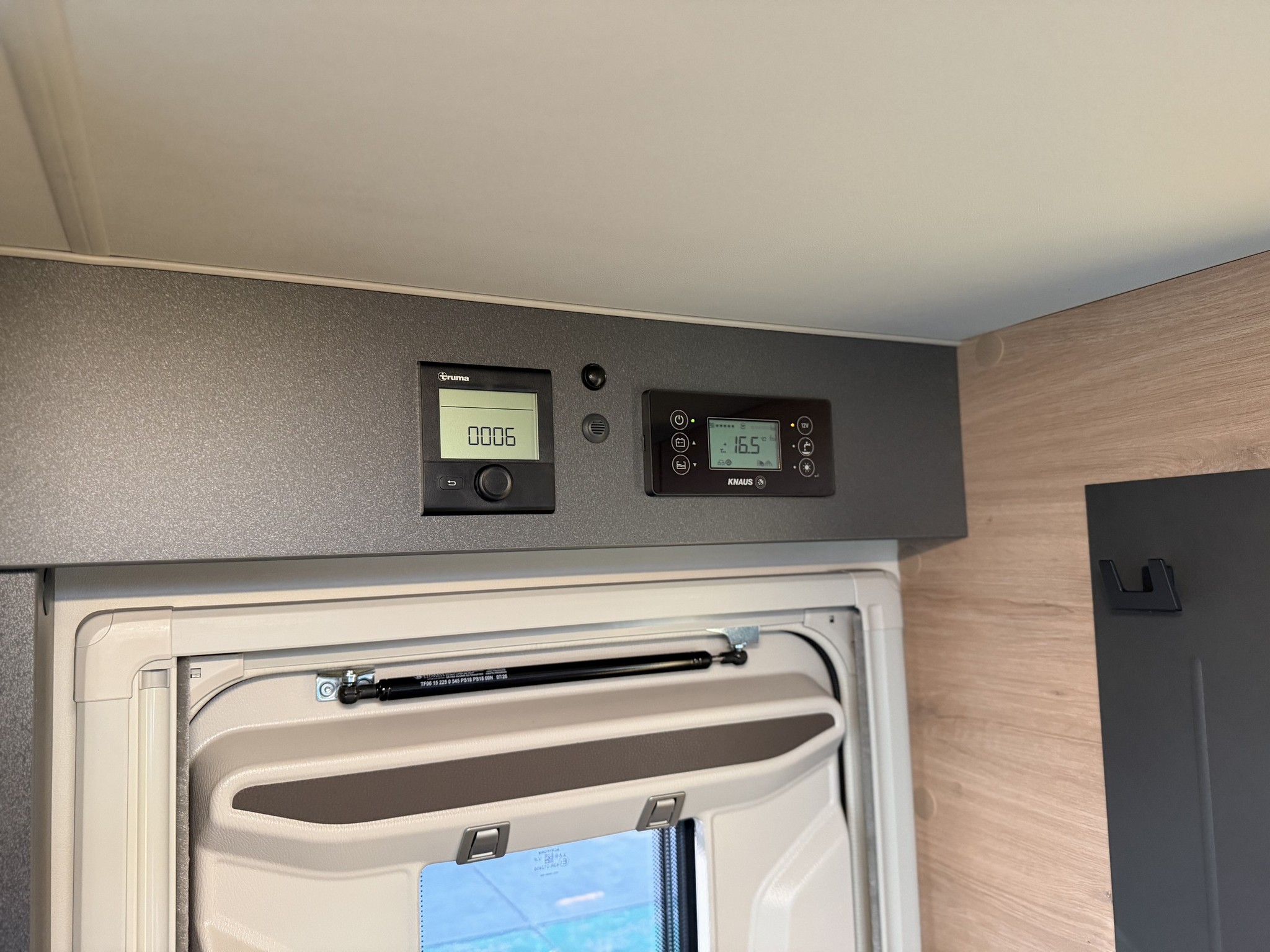 KNAUS - L!VE Ti 700 MEG PLATINUM SELEC