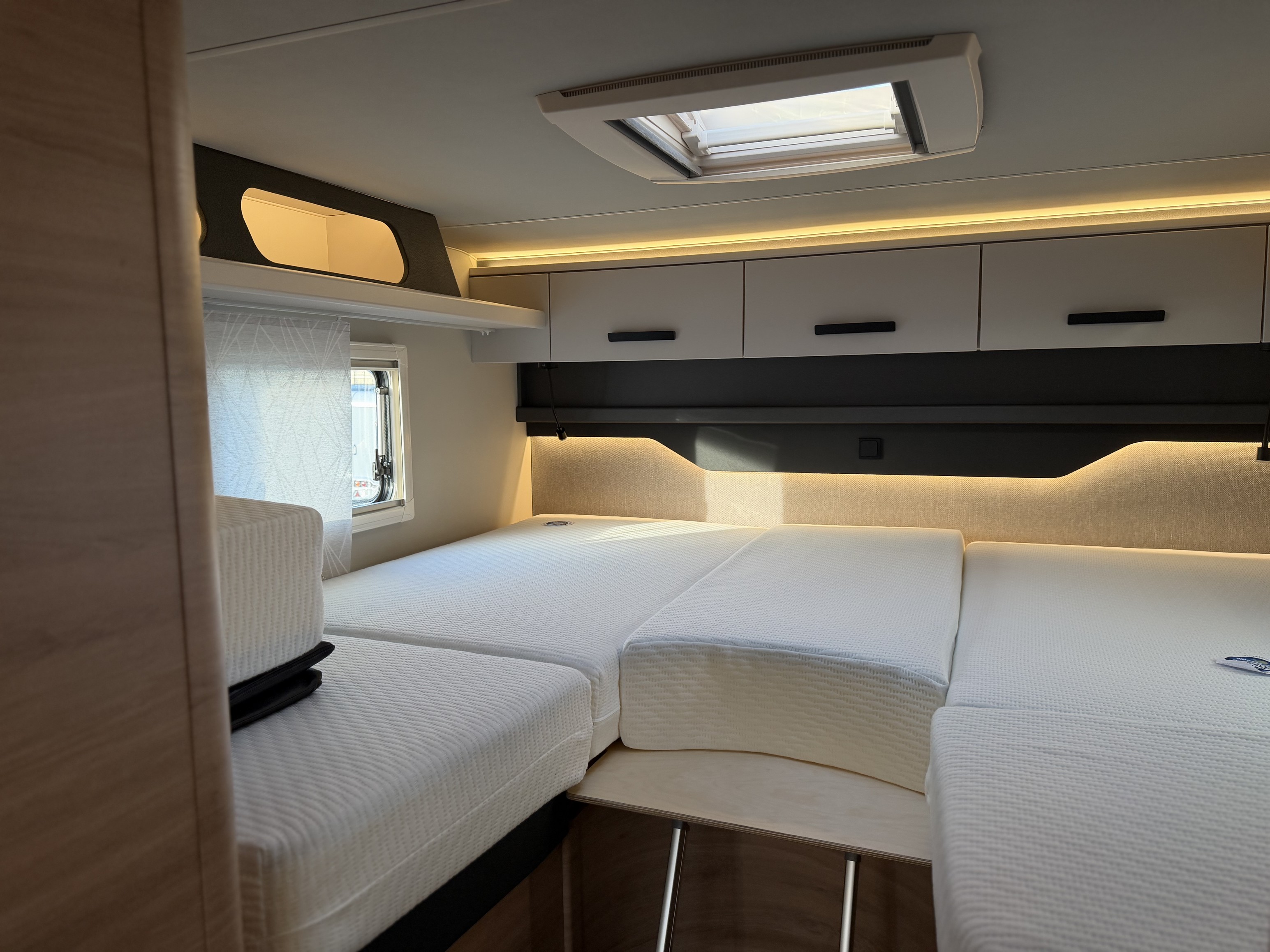 KNAUS - L!VE Ti 700 MEG PLATINUM SELEC
