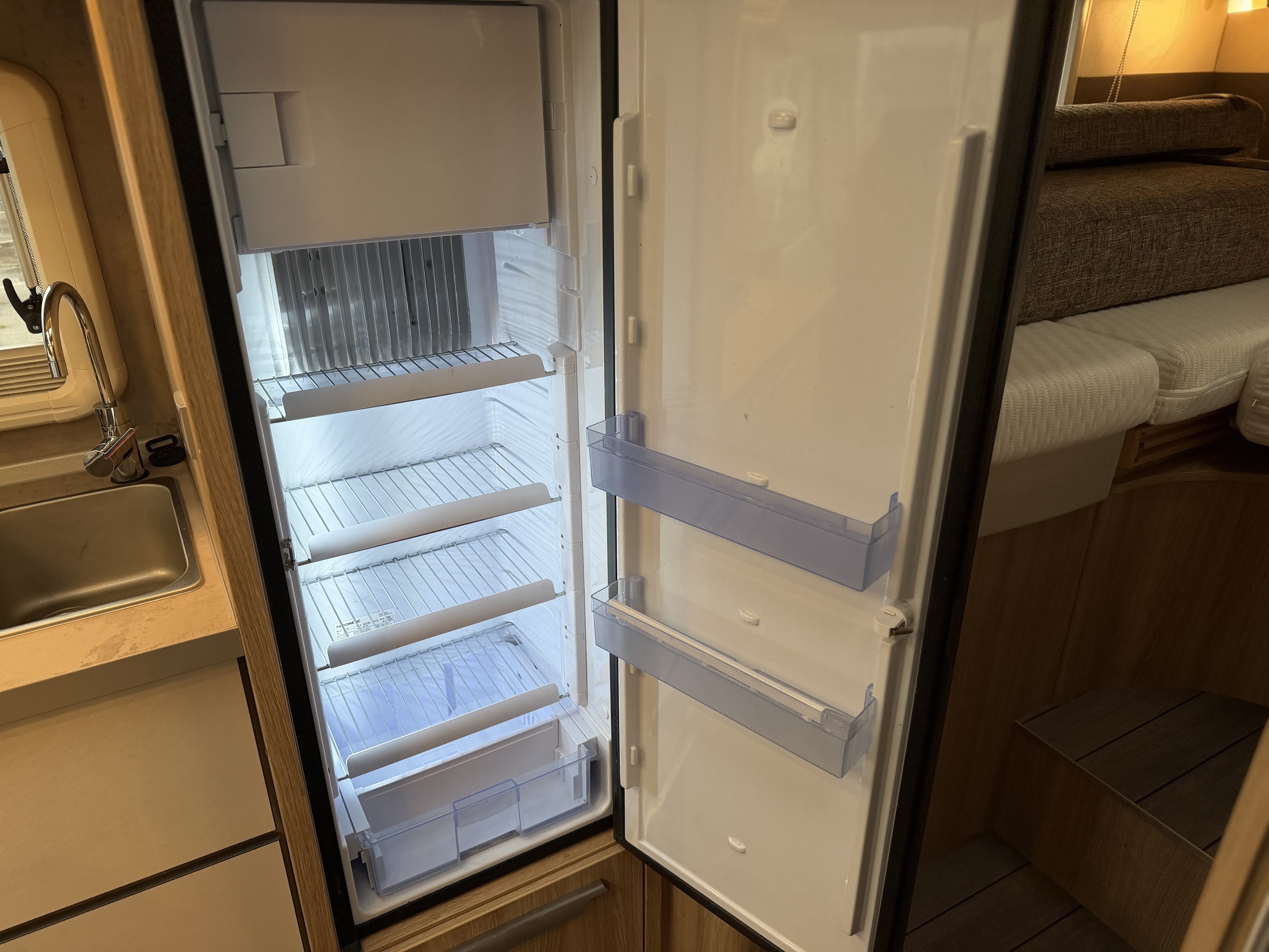 KNAUS - SKY I 650 LEG / 50% deals