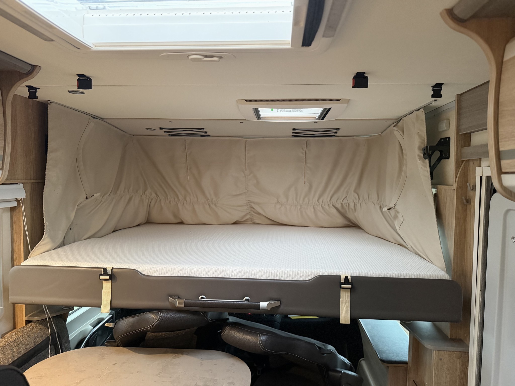 KNAUS - SKY I 650 LEG / 50% deals