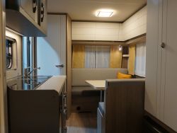 HOBBY - Ontour 390 SF