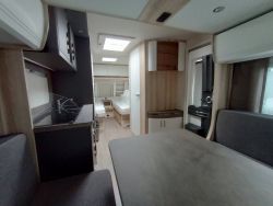 HOBBY - De Luxe 515 UHL