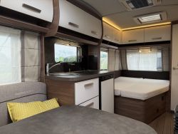 KNAUS - SPORT 450 FU Silver Selection