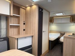 KNAUS - SPORT 460 EU PLATINUM SELECTIO