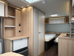 KNAUS - SPORT 460 EU PLATINUM SELECTIO