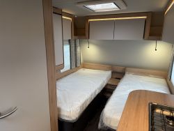 KNAUS - SPORT 460 EU PLATINUM SELECTIO